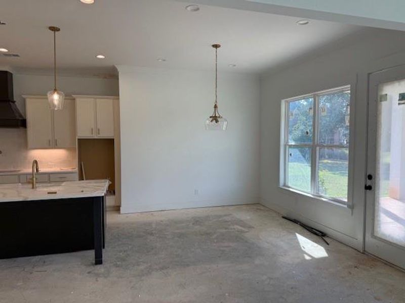 Image 21 of a home in .