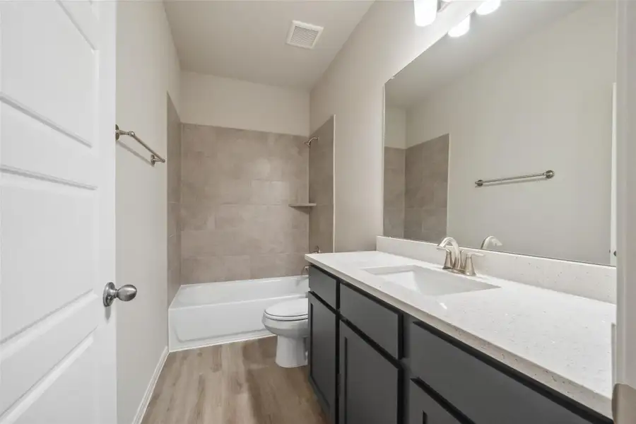 Furnished interior view inside a new home in Lago Mar, Texas City (Image 9). Furnished interior view inside a new home in Lago Mar, Texas City (Image 9).