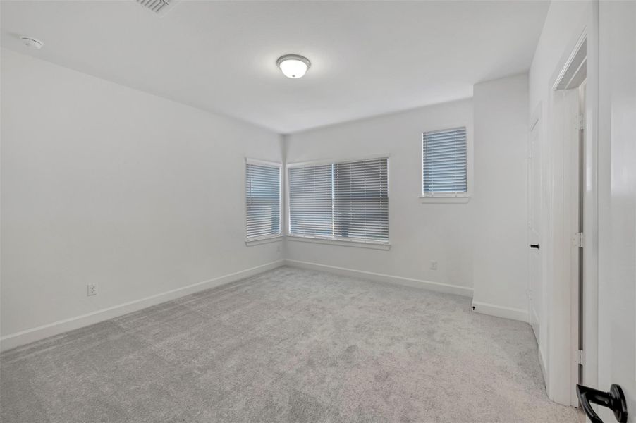 Spacious, unfurnished interior of a new home in Indigo 50’ Homesites, Richmond (Image 10).