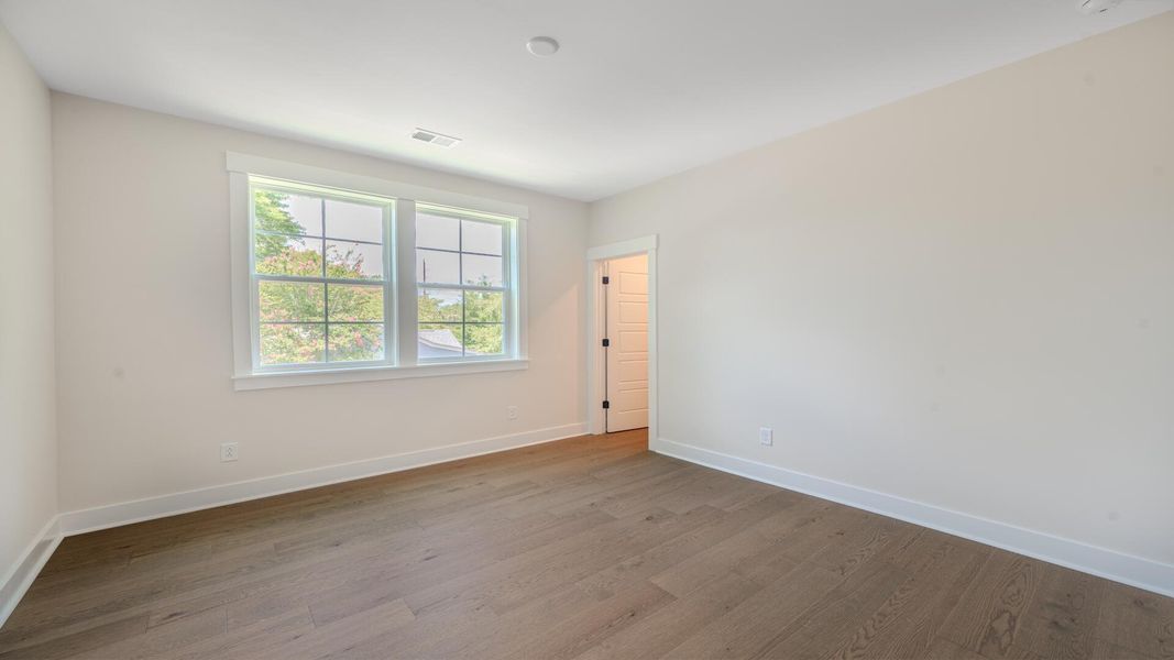 Spacious, unfurnished interior of a new home in Bayview Acres, Mount Pleasant (Image 35). Spacious, unfurnished interior of a new home in Bayview Acres, Mount Pleasant (Image 35).