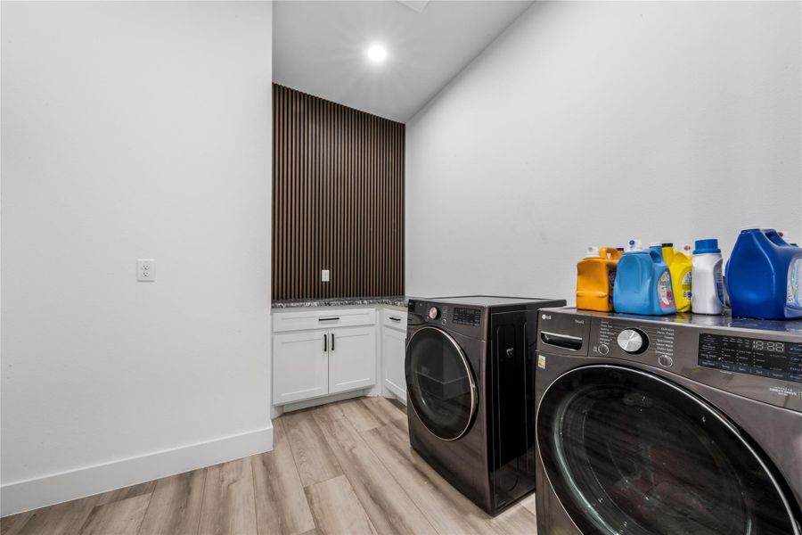 Furnished interior view inside a new home in , Sealy (Image 33).