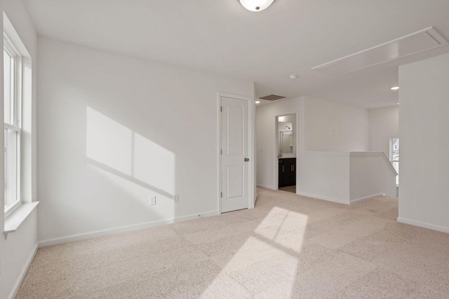 Spacious, unfurnished interior of a new home in Harrington, Greenville (Image 24). Spacious, unfurnished interior of a new home in Harrington, Greenville (Image 24).