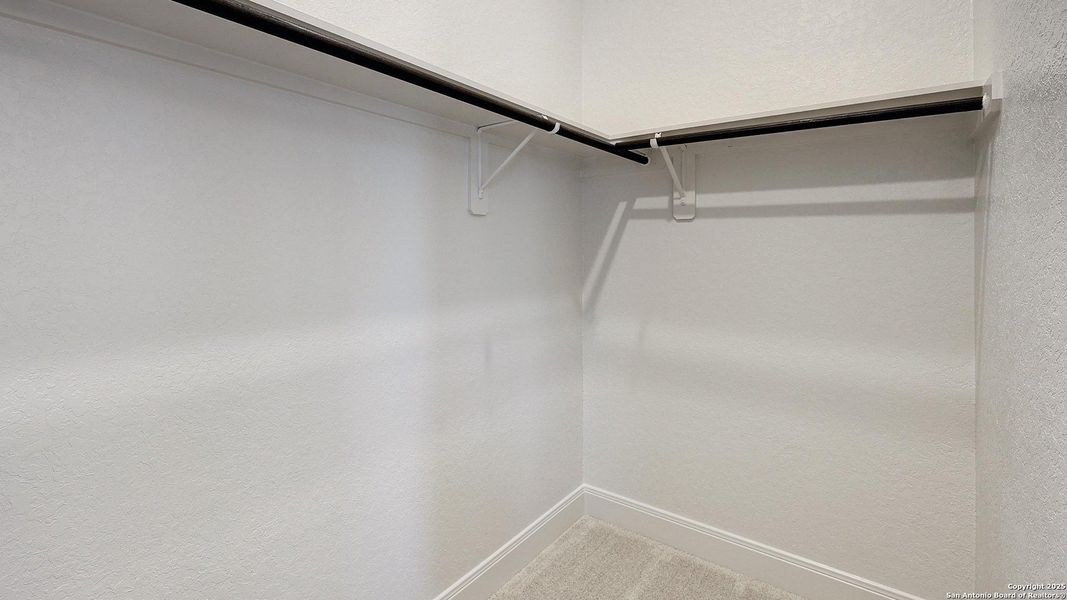 Spacious, unfurnished interior of a new home in Kallison Ranch 50', San Antonio (Image 21).