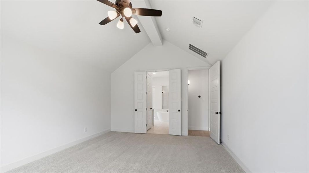 Spacious, unfurnished interior of a new home in M3 Ranch, Mansfield (Image 16).