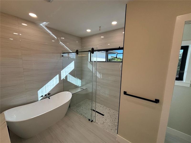 Furnished interior view inside a new home in , Port Charlotte (Image 29).