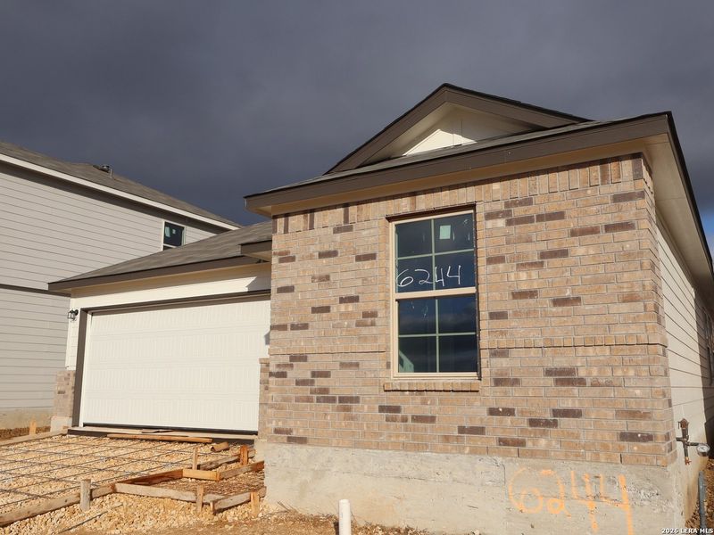 In-progress construction of a new home in Mesquite Ridge, San Antonio, TX (Image 24).