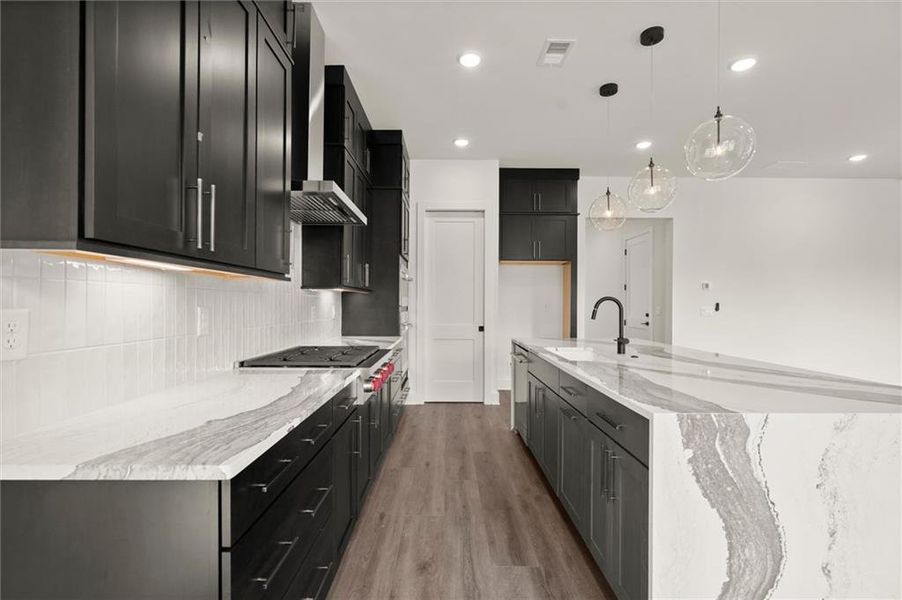 Furnished interior view inside a new home in , Alpharetta (Image 7).