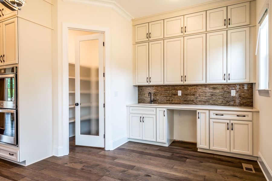 Representative furnished interior of a home built from the Harvard by Greybrook Homes in Deer Brook, Mooresville (Image 17).