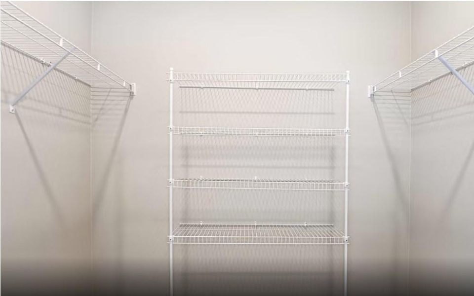 Spacious, unfurnished interior of a new home in Sun City Peachtree, Griffin (Image 15).