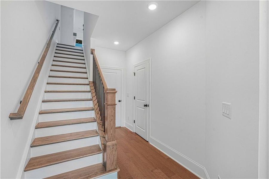 Spacious, unfurnished interior of a new home in Waterhaven, Cumming (Image 26).