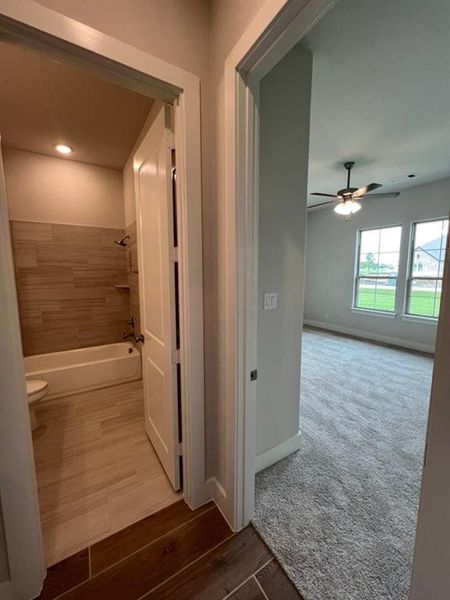 Spacious, unfurnished interior of a new home in Fannin Ranch, Leonard (Image 12). Spacious, unfurnished interior of a new home in Fannin Ranch, Leonard (Image 12).