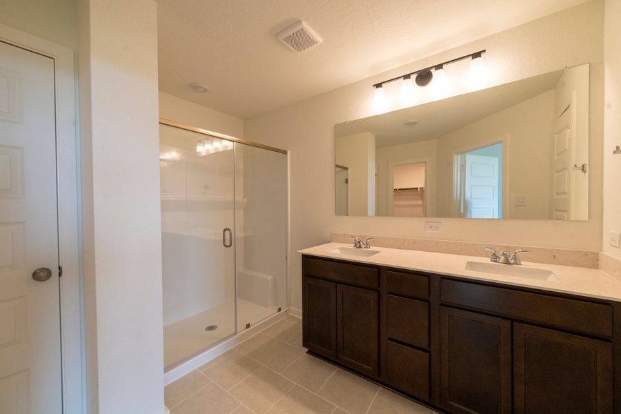 Furnished interior view inside a new home in Pecan Grove, Navasota (Image 4). Furnished interior view inside a new home in Pecan Grove, Navasota (Image 4).