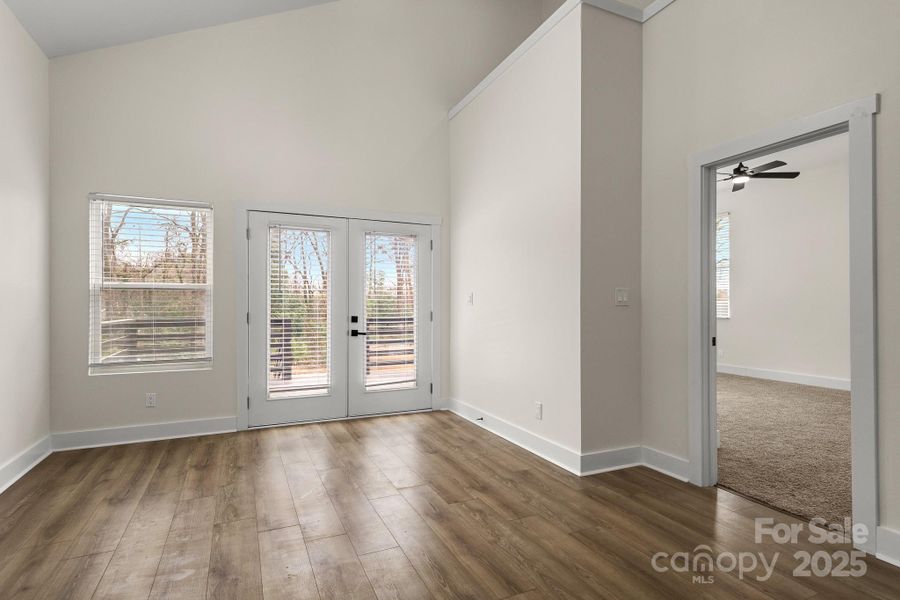 Spacious, unfurnished interior of a new home in , Charlotte (Image 40).