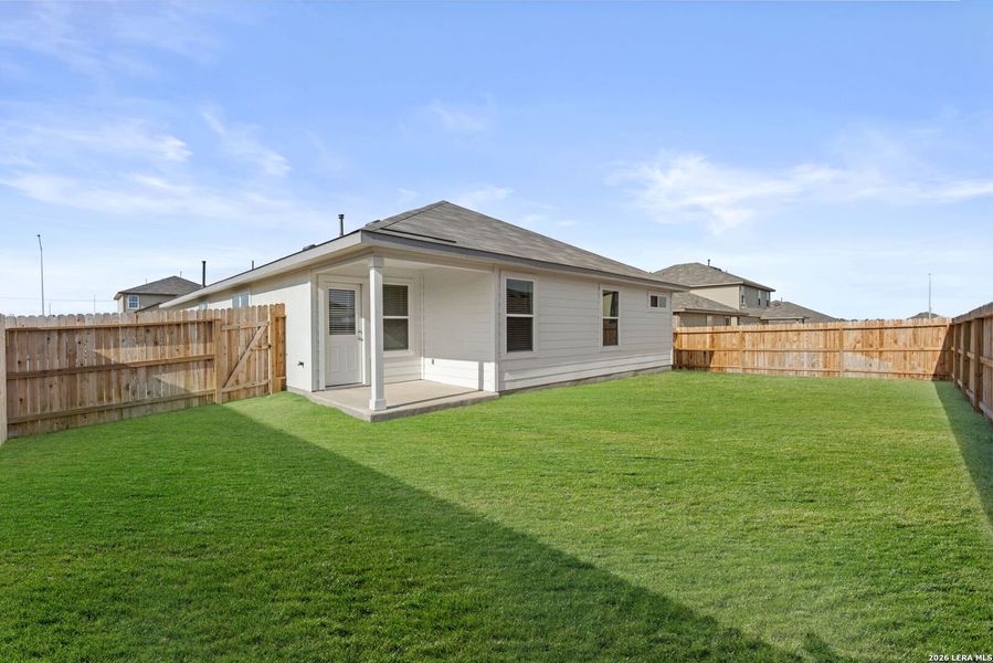 Exterior details and patio area of a home in Steele Creek, Cibolo (Image 2).
