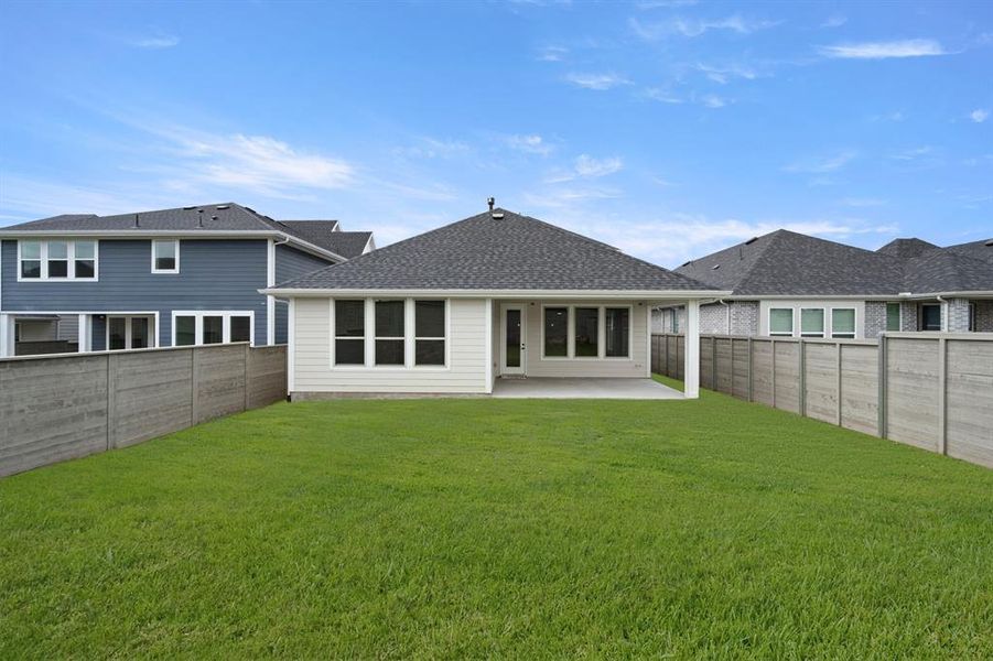 11748 Edgewood- Back-5015 11748 Edgewood- Back-5015