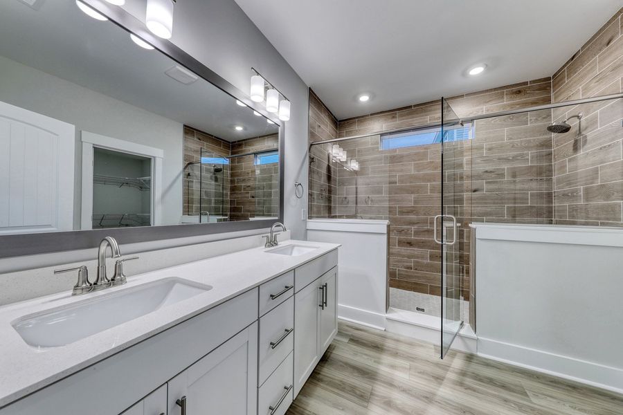 Furnished interior view inside a new home in Arcadia, Myrtle Beach (Image 15).