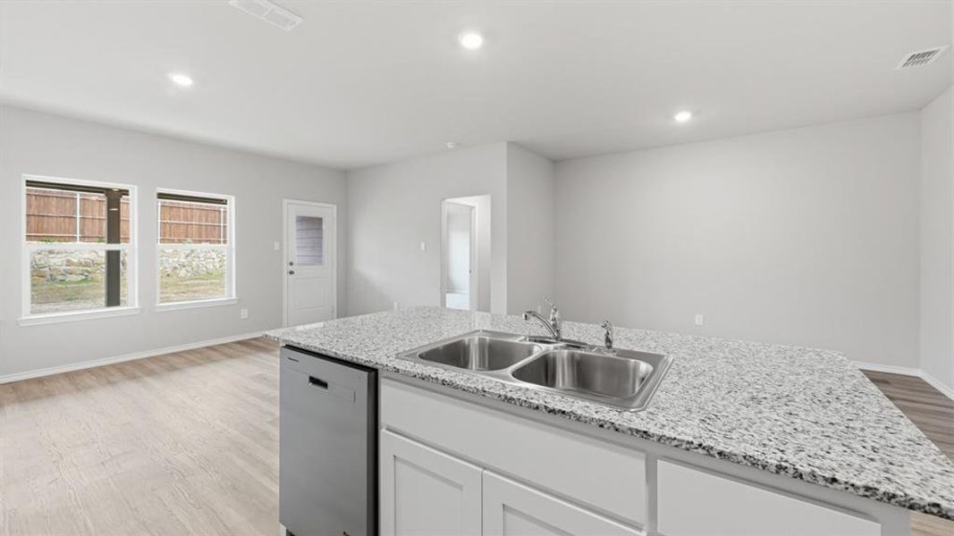 Furnished interior view inside a new home in Legado, Cleburne (Image 10).