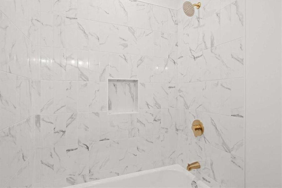 Close-up of interior finishes inside a home in , Carrollton (Image 21).