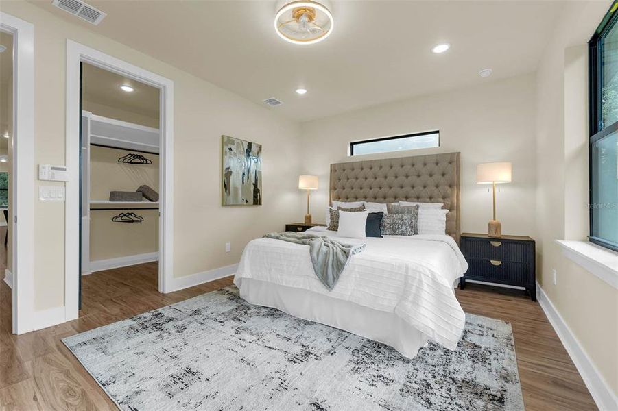 Furnished interior view inside a new home in , Orlando (Image 15).