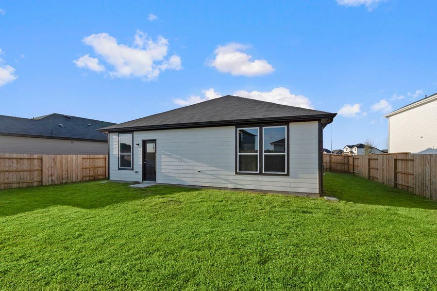 Exterior details and patio area of a home in Windcress, Baytown (Image 3). Exterior details and patio area of a home in Windcress, Baytown (Image 3).