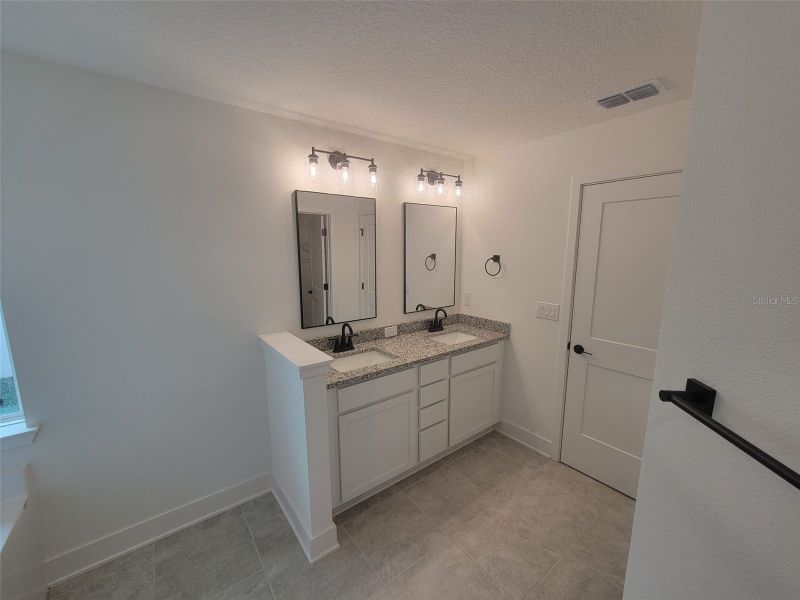 Furnished interior view inside a new home in Arbor Park, Leesburg (Image 5).