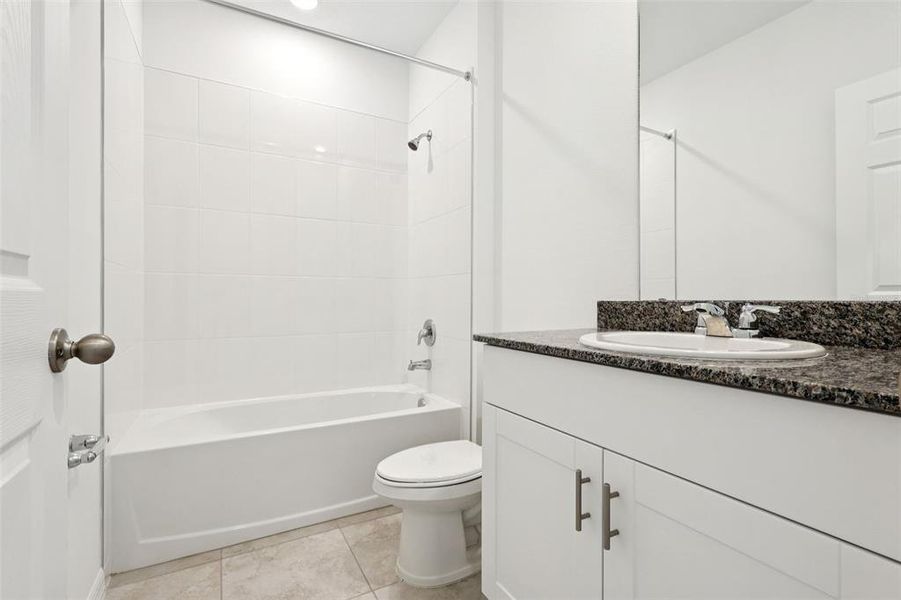 Furnished interior view inside a new home in Deer Run at Crosswinds, Davenport (Image 11).