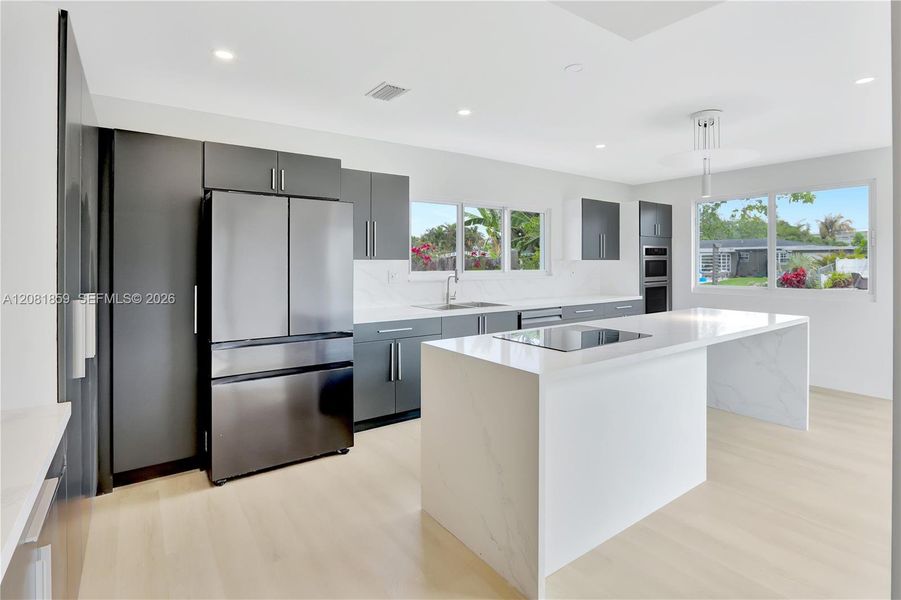 Furnished interior view inside a new home in , Fort Lauderdale (Image 45).