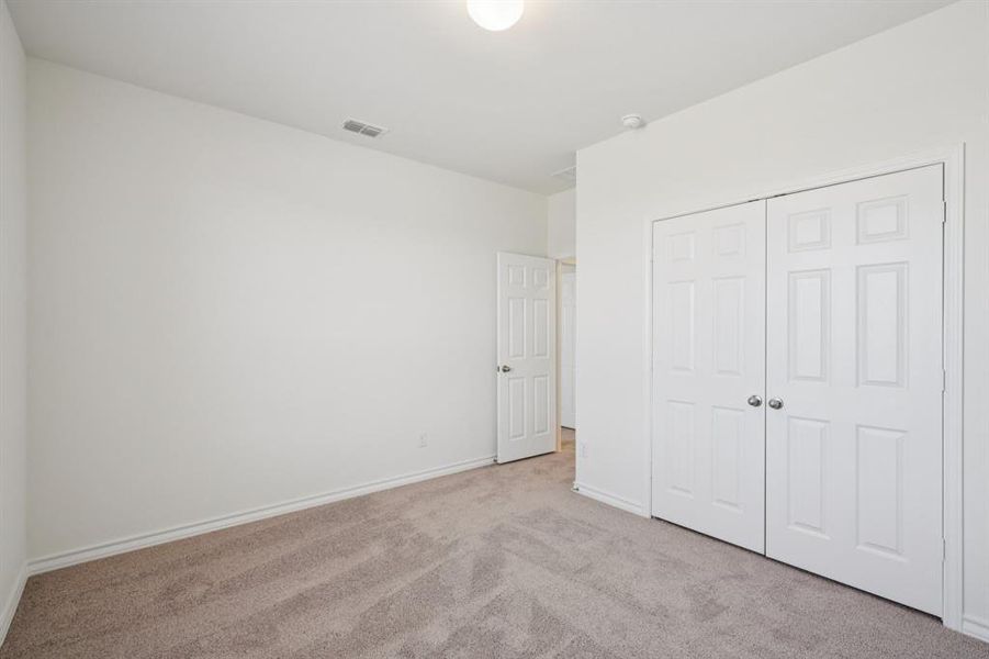 Spacious, unfurnished interior of a new home in Heartland Signature, Crandall (Image 24).