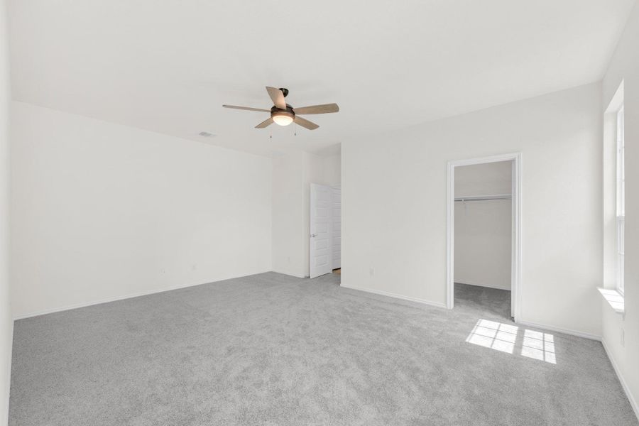 Spacious, unfurnished interior of a new home in Salerno - Classic Collection, Round Rock (Image 18). Spacious, unfurnished interior of a new home in Salerno - Classic Collection, Round Rock (Image 18).