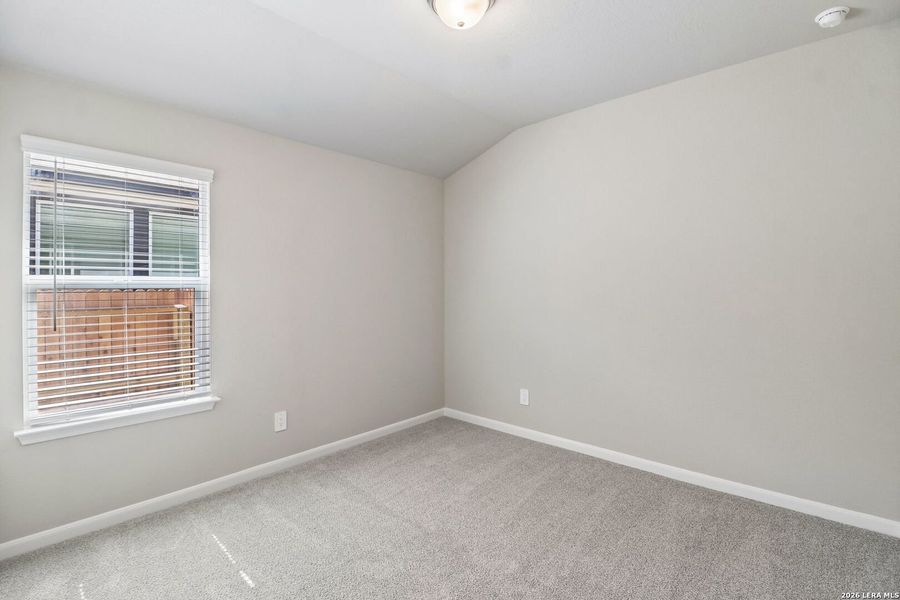 Spacious, unfurnished interior of a new home in Estancia Ranch - Premier Series, San Antonio (Image 22).
