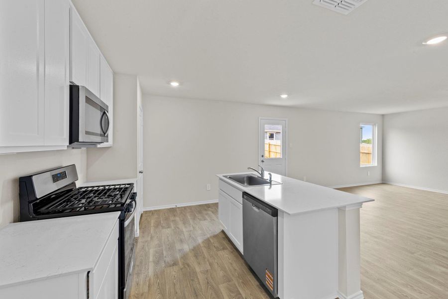 Furnished interior view inside a new home in Sunset Oaks, Maxwell (Image 9).