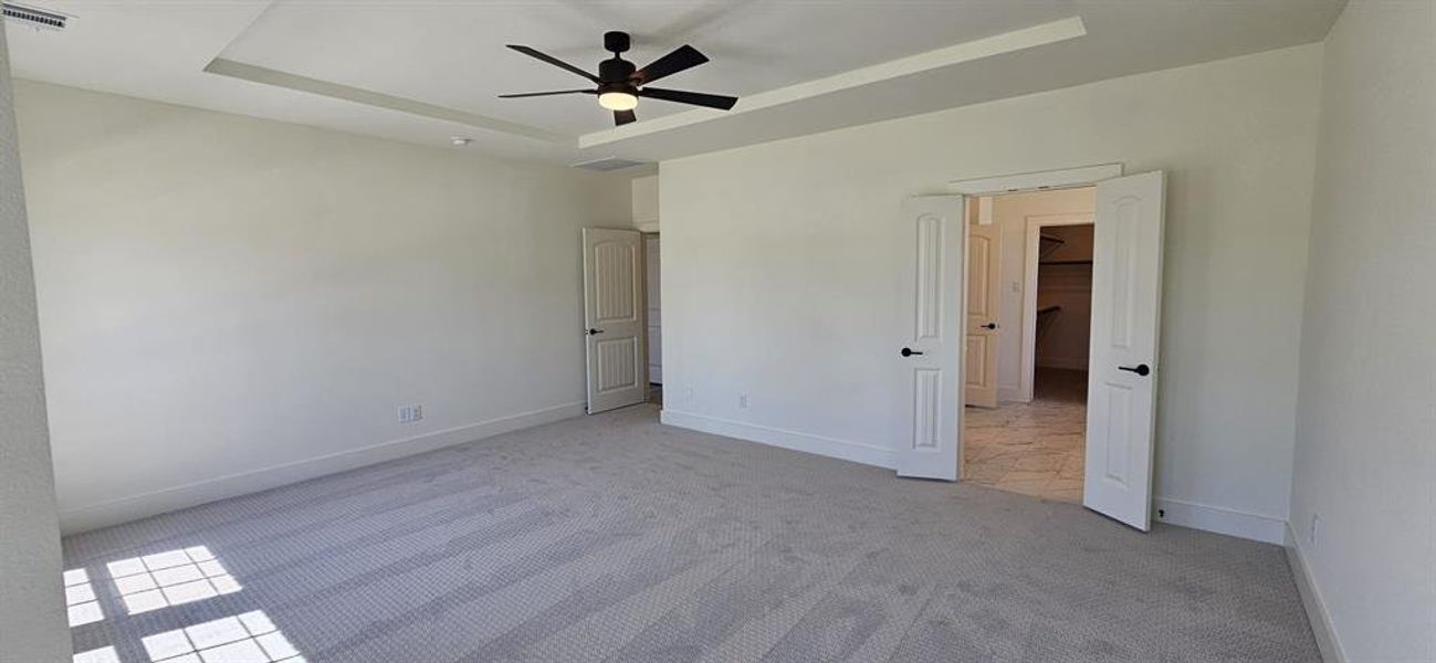 Spacious, unfurnished interior of a new home in , Haslet (Image 24).
