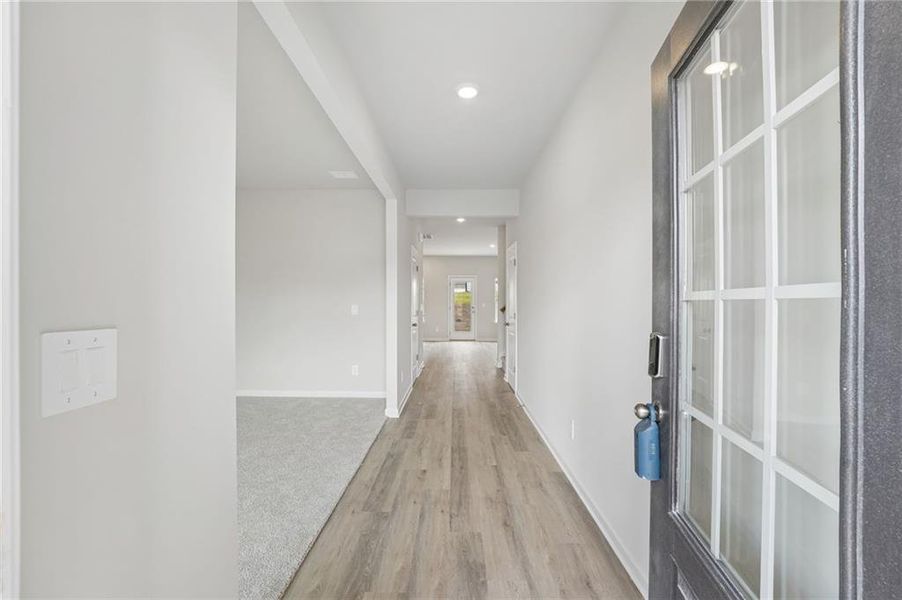 Spacious, unfurnished interior of a new home in Northwoods at Mirror Lake, Villa Rica (Image 32).