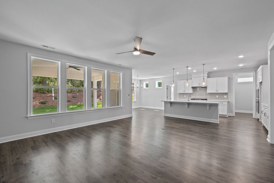 Representative unfurnished interior of a home built from the The Hampton by RobuckHomes in Kennebec Crossing, Angier (Image 112). Representative unfurnished interior of a home built from the The Hampton by RobuckHomes in Kennebec Crossing, Angier (Image 112).