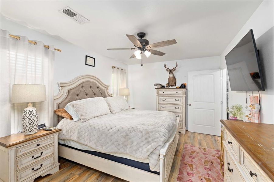 Furnished interior view inside a new home in , Blanket (Image 15).