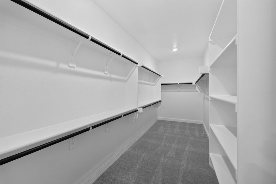Spacious, unfurnished interior of a new home in Cross Creek Meadows, Celina (Image 25).