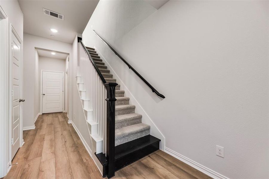 Image 29 of a home in .