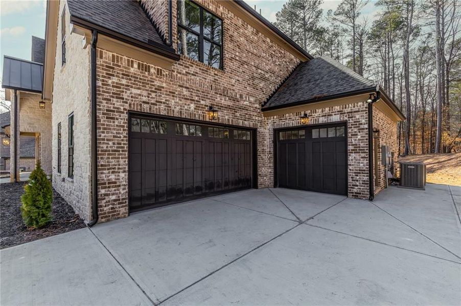 Exterior details and patio area of a home in , Lawrenceville (Image 27).
