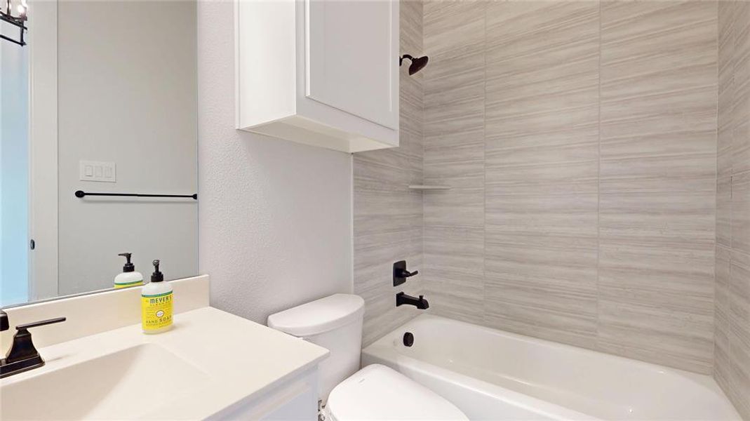 Image 22 of a home in .