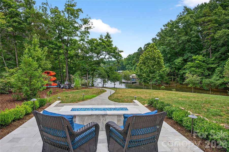 Community amenities in , Denver (Image 34).