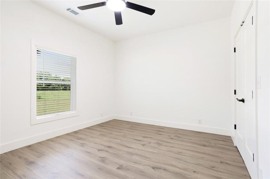 Spacious, unfurnished interior of a new home in , Van Alstyne (Image 22). Spacious, unfurnished interior of a new home in , Van Alstyne (Image 22).