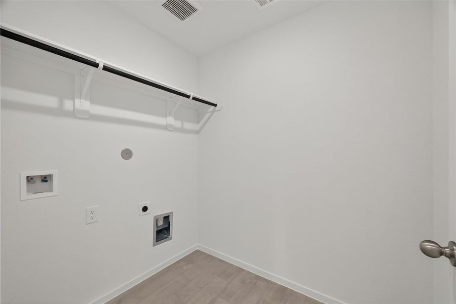 Spacious, unfurnished interior of a new home in Splendora Fields, Splendora (Image 21).