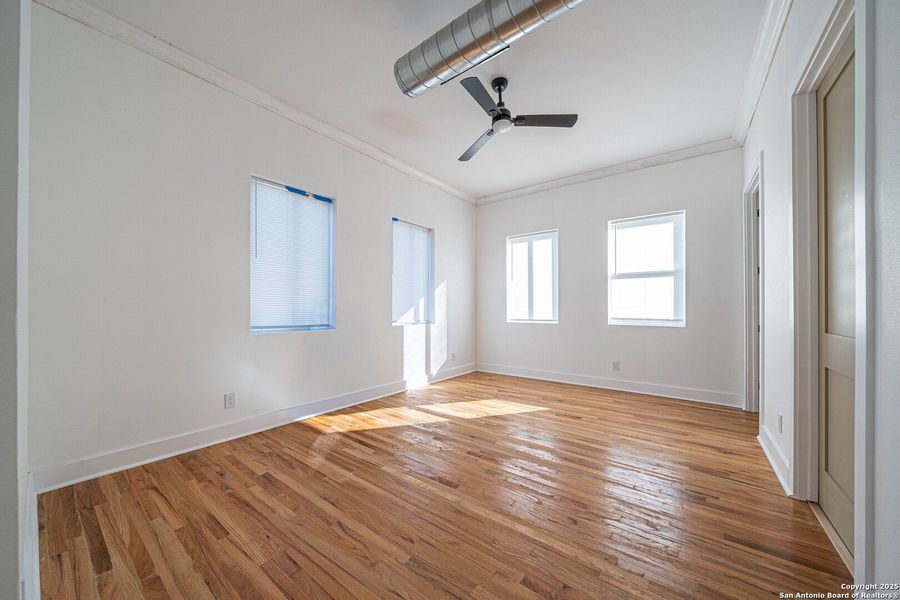 Spacious, unfurnished interior of a new home in , San Antonio (Image 33). Spacious, unfurnished interior of a new home in , San Antonio (Image 33).