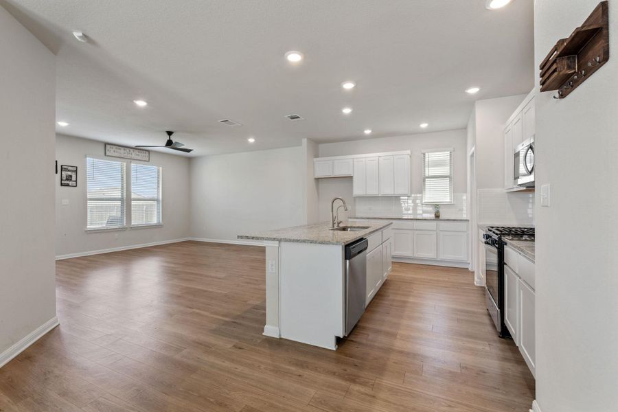 Image 37 of a home in The Ridge at Trinity Ranch. Image 37 of a home in The Ridge at Trinity Ranch.