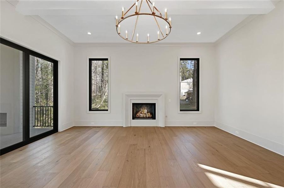 Spacious, unfurnished interior of a new home in , Alpharetta (Image 39).