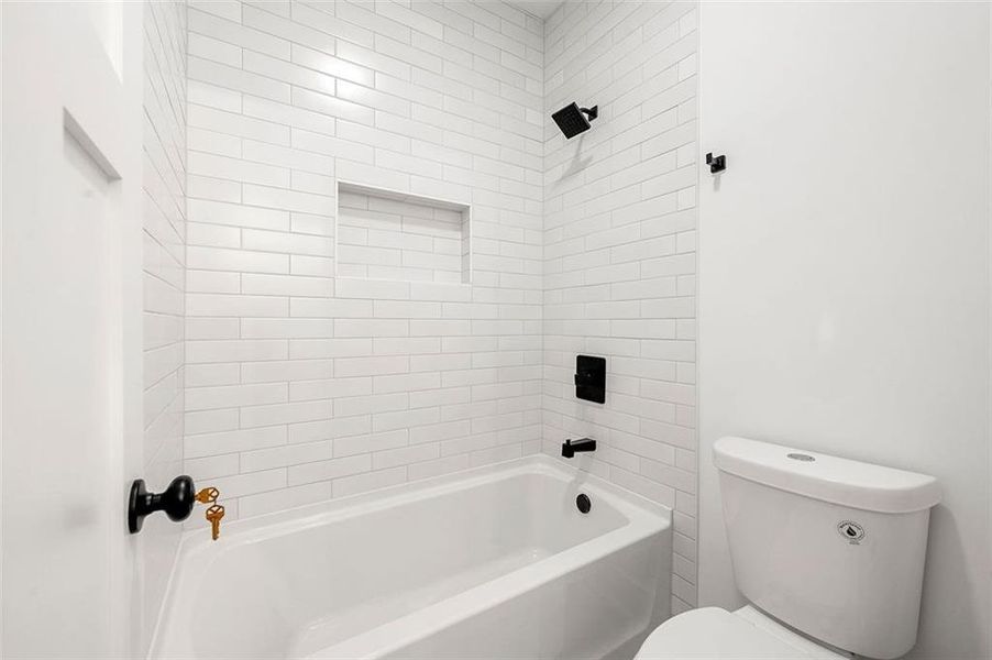 Furnished interior view inside a new home in , Atlanta (Image 11). Furnished interior view inside a new home in , Atlanta (Image 11).