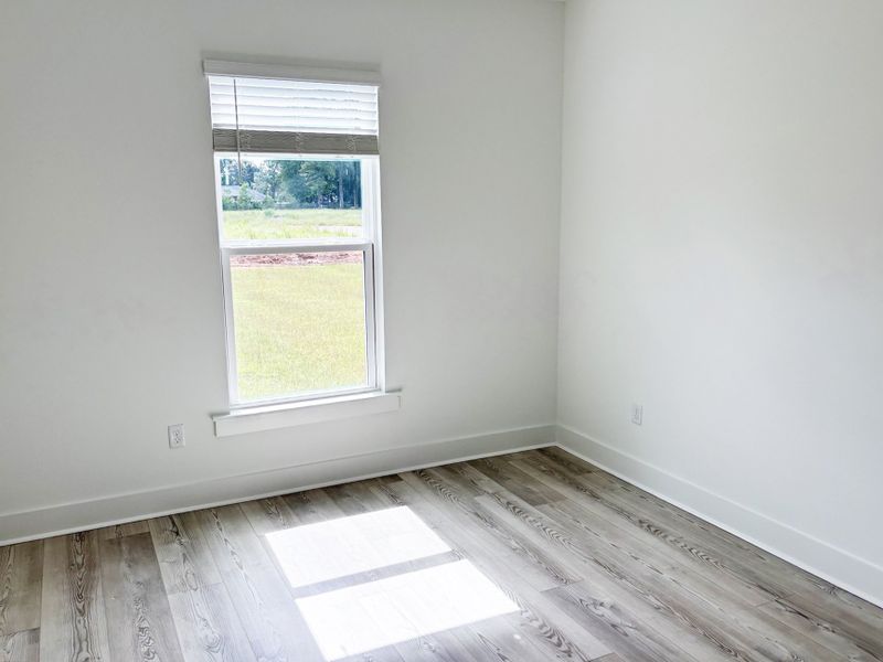 Spacious, unfurnished interior of a new home in Houston Place, Crestview (Image 19).