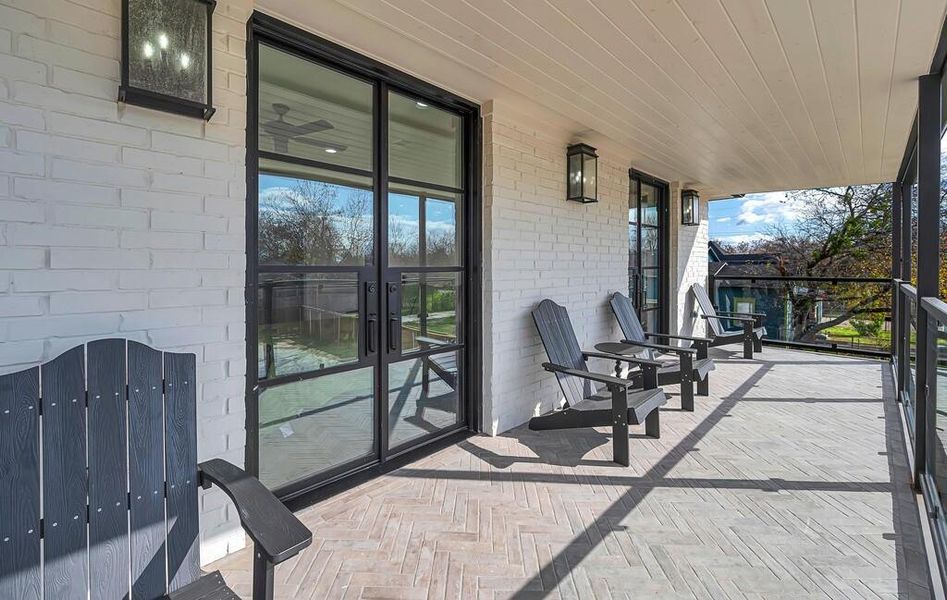 Exterior details and patio area of a home in , Waco (Image 3).