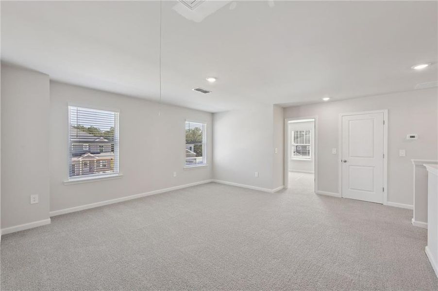 Spacious, unfurnished interior of a new home in Parkside at Grayson, Grayson (Image 31).