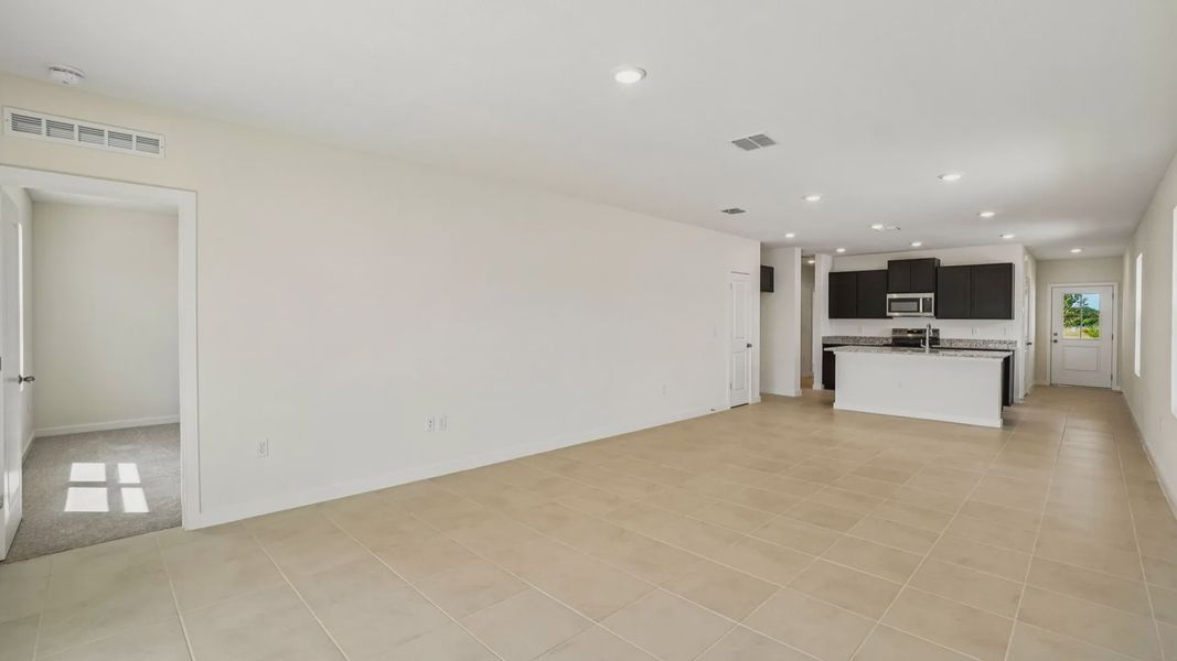 Furnished interior view inside a new home in Willowbrook North, Winter Haven (Image 10).